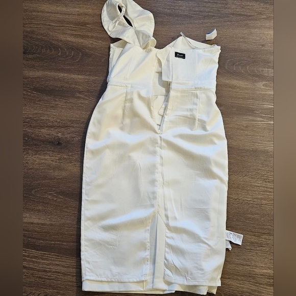 Bardot Women's Dress White  Asymmetrical One-Shoulder Ruffle White Midi - Picture 13 of 16